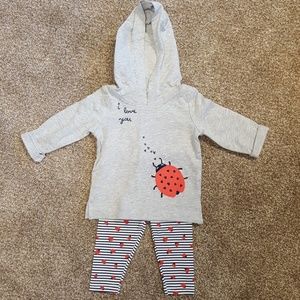 Carter's Size 9 month NWOT